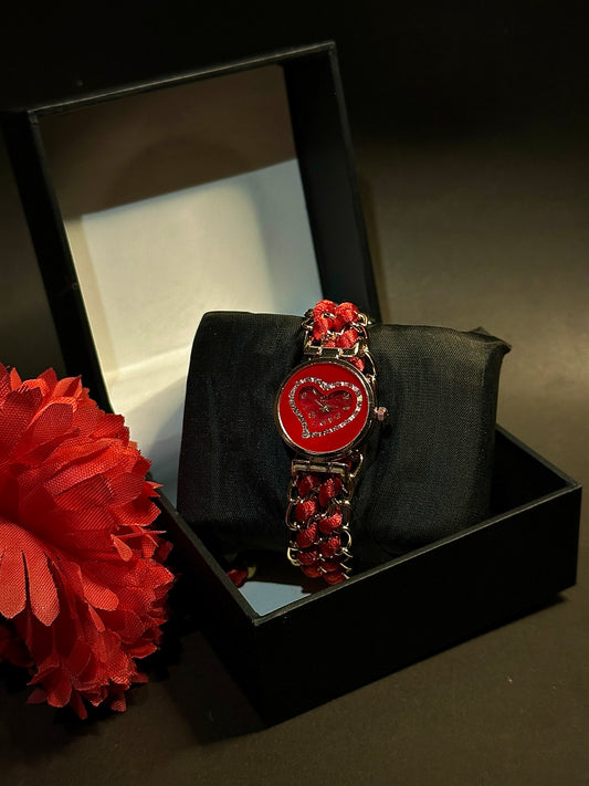 LOVE HEART bezel | Scruchie plus Chain style