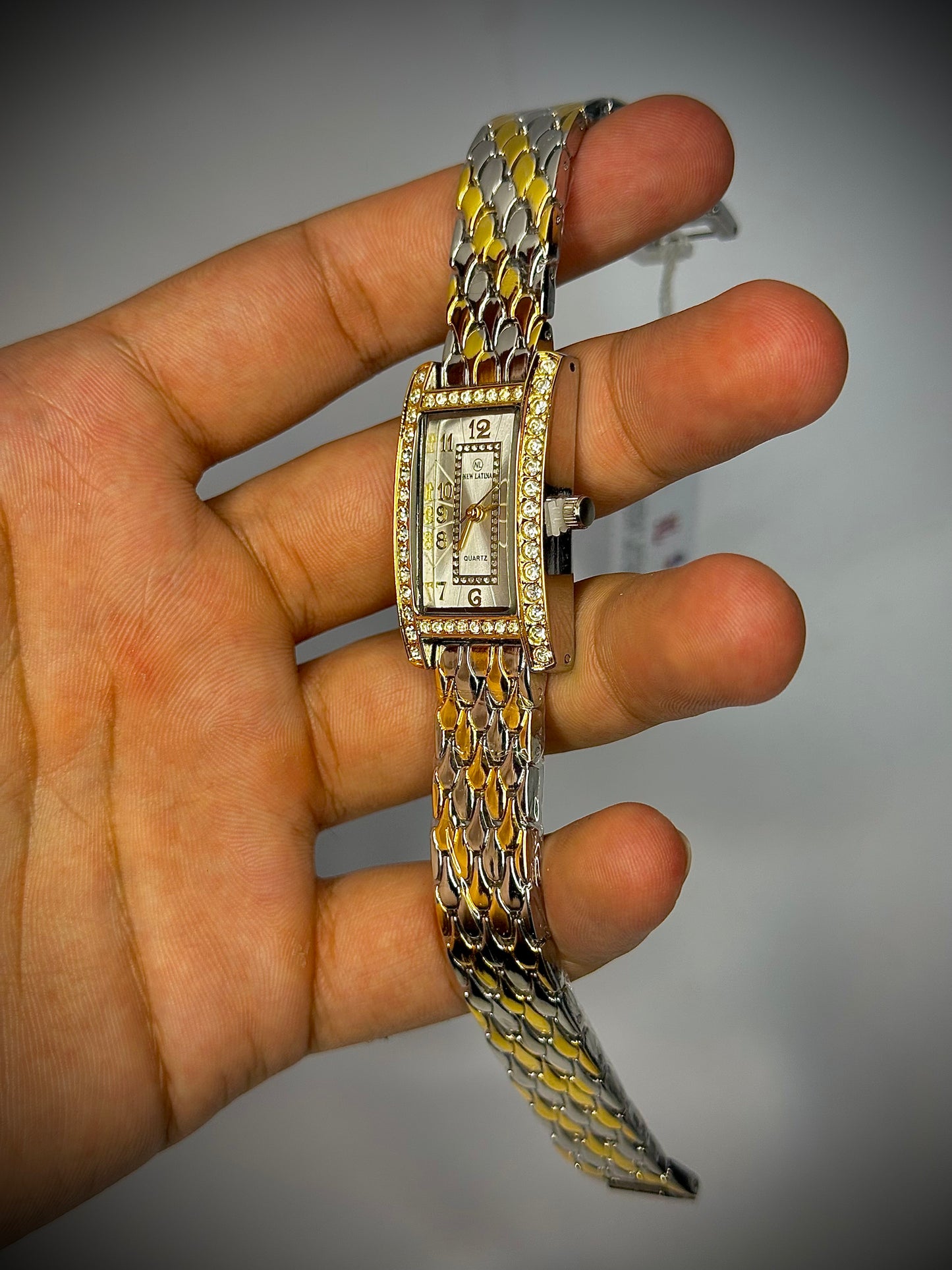 New Latina European style ladies watch