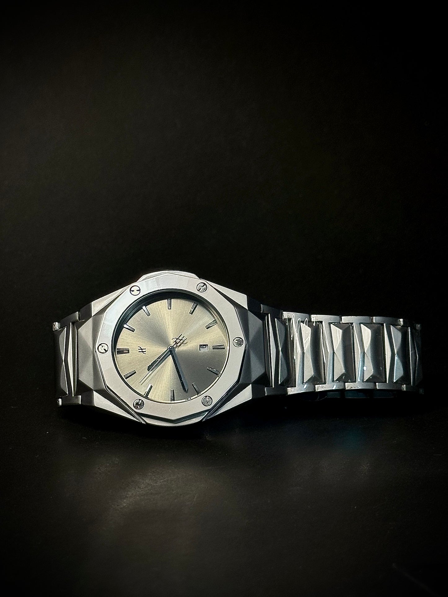 Hublot - Iced sea | Greenish 3D design Chain | Date perpetual