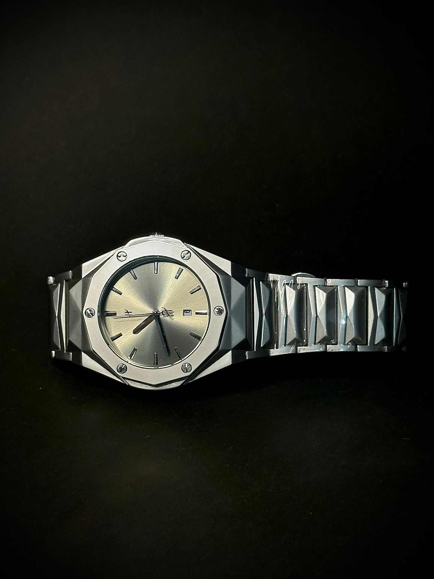 Hublot - Iced sea | Greenish 3D design Chain | Date perpetual