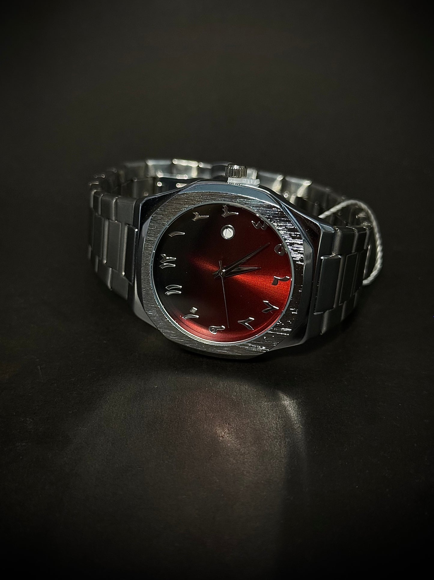 Arabic Aura - Arabic index | metallic Chain | Date Perpetual