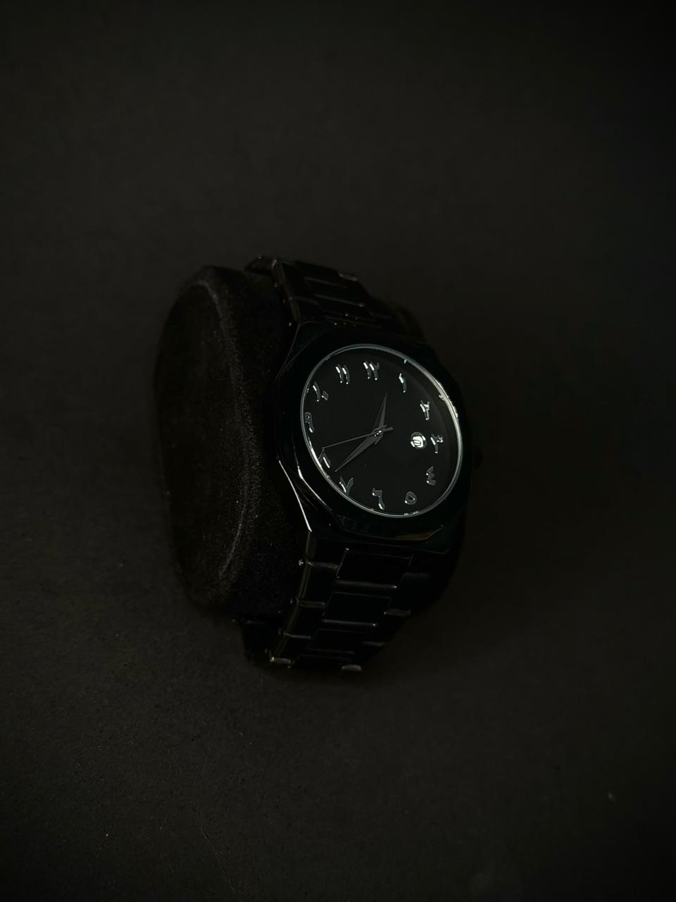 Arabic aura - Silver index | Date perpetual inside silver circle