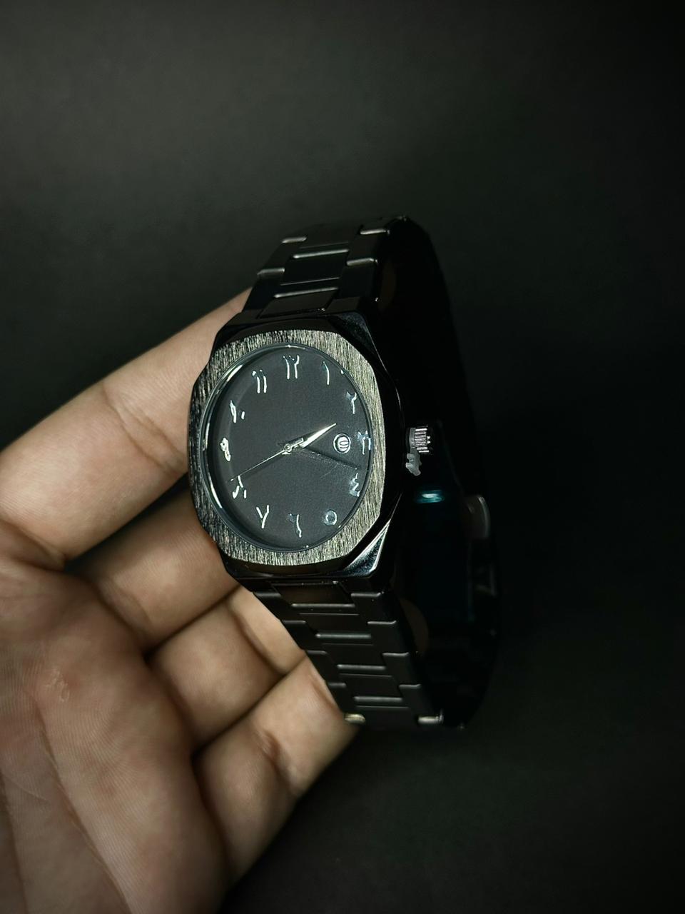 Arabic aura - Silver index | Date perpetual inside silver circle