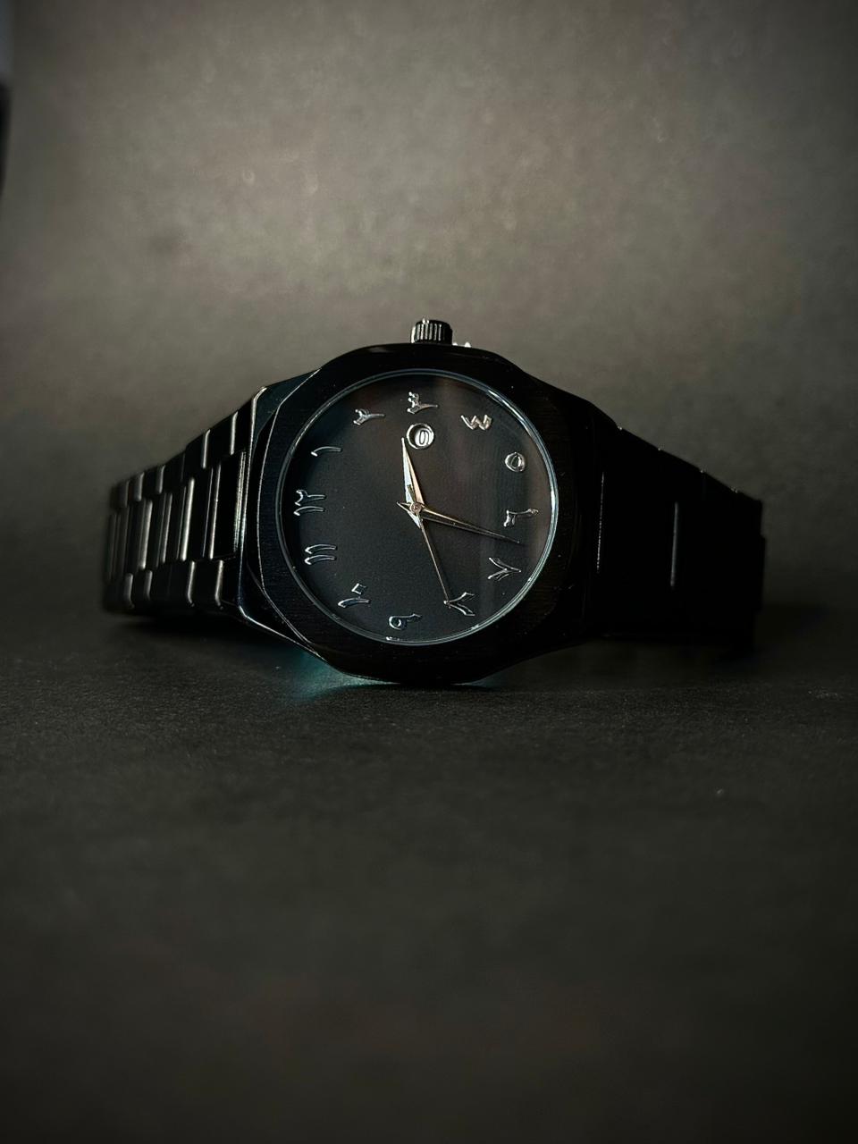 Arabic aura - Silver index | Date perpetual inside silver circle