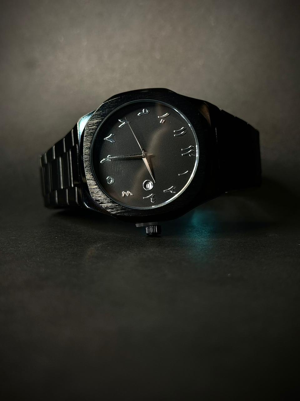 Arabic aura - Silver index | Date perpetual inside silver circle