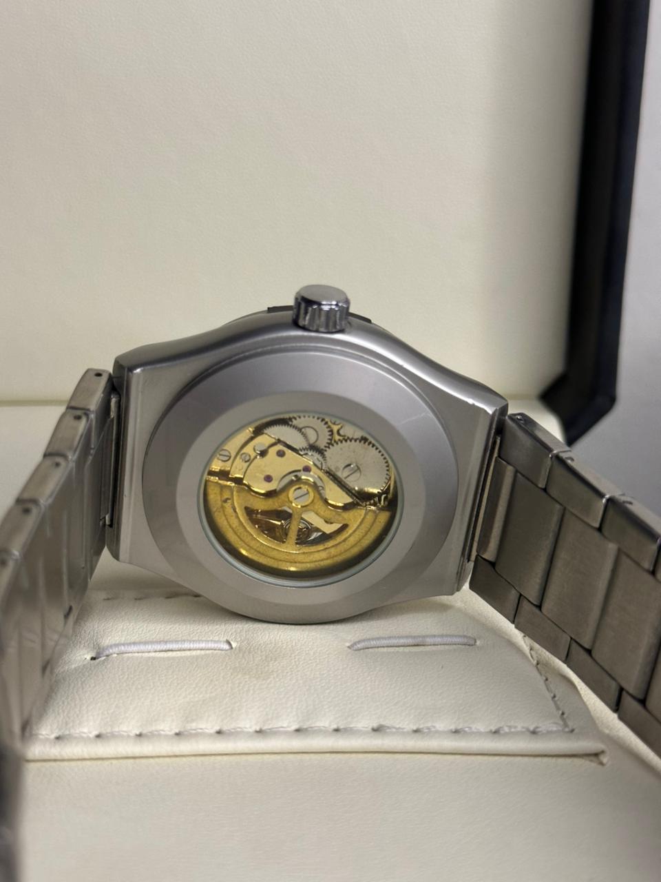 HUBLOT - Geneve | Self-winding | SPECIAL EDITION